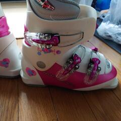 ②ジュニアスキーブーツの画像