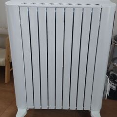 デロンギ オイルヒーターの画像