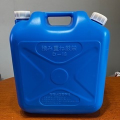 石油ストーブ　ポリタンク