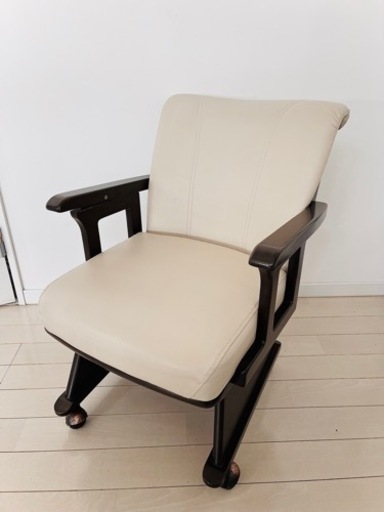 【良品】こたつチェア2脚　回転　3段リクライニング