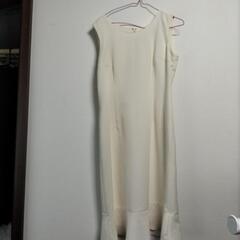 ⑭フォーマルスーツ11号の画像