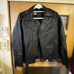差し上げます 本革ライダースジャケットと テーラードジャケット