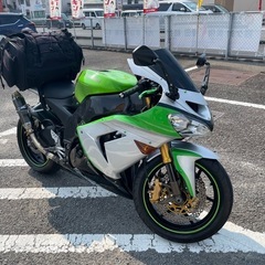 zx10r c型 綺麗な車両です　車検長い
