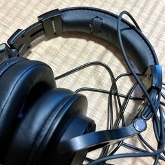 キーボード、ヘッドホン、マウスセット USEDの画像