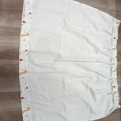 カーテンの画像