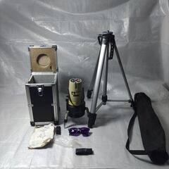 レーザーライナー墨出し器  SK301