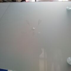 ガラスダイニングテーブル＋チェアー４脚セットの画像