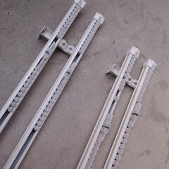 伸縮式カーテンレールの画像