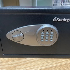 【決まりました】センチュリーセーフ x055 金庫 