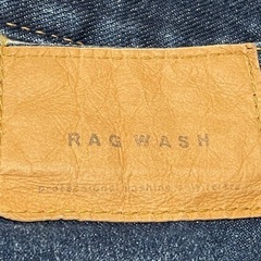 デニムのショートパンツの画像