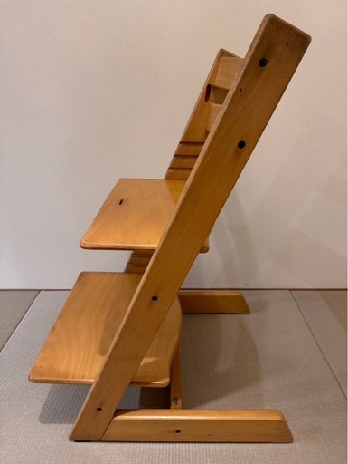 ストッケ　トリップトラップチェア