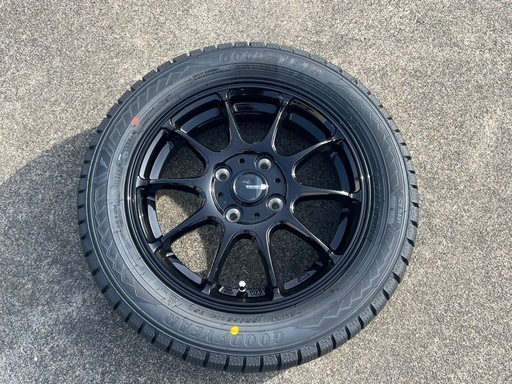 未使用品　スタッドレスタイヤ アルミホイール4本セット