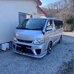 ハイエース三型