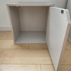 【新品】収納ボックス(扉付き)の画像