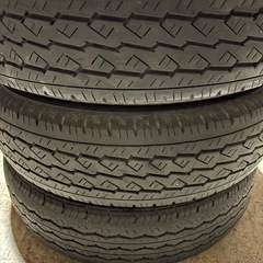 195/80R15タイヤ3本