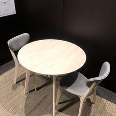 【展示品・未使用品】ダイニングセット 2人掛け テーブル 約 幅90×奥行90×高さ75cm チェア 約 幅48×奥行54.5×高さ77cm 参考価格33990円💳自社配送時🌟代引き可💳※現金、クレジット、スマホ決済対応※の画像