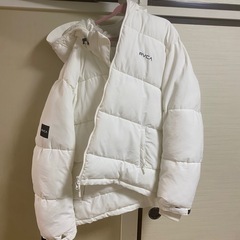 【本日のみ】RVCA ダウンパーカー 
