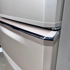 ご成約済み🐶　設置まで👏🏼MITSUBISHI 冷蔵庫 370L✨ 二人暮らしに🏡　2019年製⭕️の画像