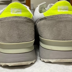 ●メーカー: Onitsuka Tiger(オニツカタイガー) ●品名: HSINTI ●品番:1183A387 ●size:25.5cm ●color:WHITE/SAFETY YELLOW  ◆商品説明◆  Onitsuka Tiger オニツカタイガー スニーカー HSINTI WHTIE SAFETY YELLOW へシンティ ホワイト セーフティーイエロー メンズ レディース の画像