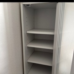 <売ります>食器棚　収納キャビネットの画像