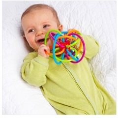 ボーネルンド　ウィンケル　赤ちゃんおもちゃ　の画像