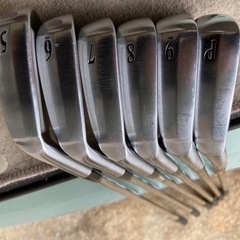 ゴルフ　アイアン　スリクソンz545 セット売りの画像