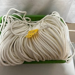 クレモナロープ（太さ約6mm）　長さ約30M