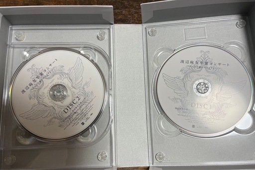 【売約済】希少美品 渡辺麻友卒業コンサート~みんなの夢が叶いますように~(Blu-ray Disc6枚組)初回生産限定盤 数量限定 生