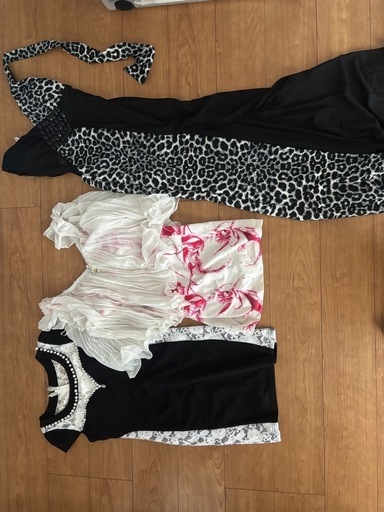 まとめ買いキャバドレス