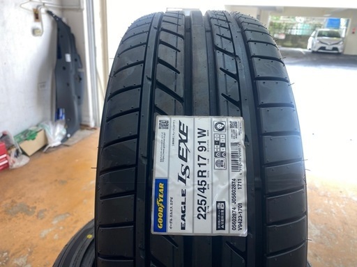 GOOD YEAR グッドイヤー イーグル LS EXE 245/35R20 国産 新品 1本のみ 夏タイヤ 245⁄40R18 97W XL GOODYEAR グッドイヤー EAGLE LS EXE 22年製 正規品