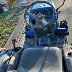 イセキ トラクター 15馬力 4WD 耕深自動 自動水平　パワステ デフロック スーパーフルターン　バックアップ　キャノピー　ディーゼル 代掻き 耕運 畝立て 畑 簡易始動動画ありの画像