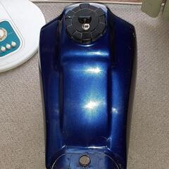tw200タンクの画像