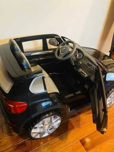 人気 トイザらス限定 BMW 子供用電動自動車 BMW-X5 AVIGO正規ライセンス