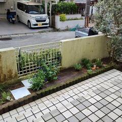 造園工および土木作業員の画像