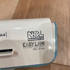A4サイズ　ラミネーターの画像