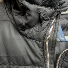 ZARA MAN フード付きベスト　Lの画像