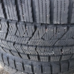 TOYO GIZ2 225/45r17 スタッドレス 2本の画像