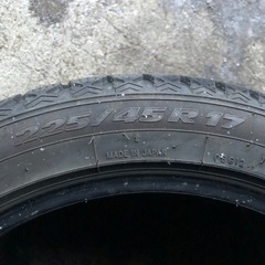 TOYO GIZ2 225/45r17 スタッドレス 2本の画像