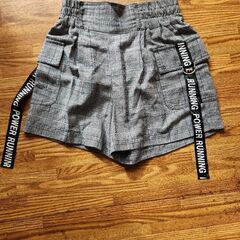 スカート　ショートパンツ３枚セット　M～Ｌサイズの画像