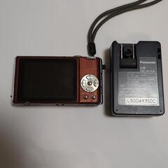 【動作品】Panasonic DMC-FX9  LUMIX デジカメ デジタルカメラ 充電器付き バッテリー付き パナソニック【送料無料】 の画像