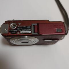 【動作品】Panasonic DMC-FX9  LUMIX デジカメ デジタルカメラ 充電器付き バッテリー付き パナソニック【送料無料】 の画像