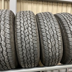 TOYO オープンカントリーA/T 235/70R16 　
の画像