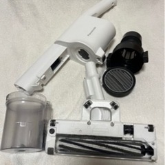 Panasonicコードレスクリーナー/スティッククリーナーの画像