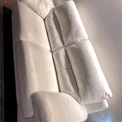 大塚家具　レザーソファーの画像