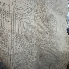 お話し中です【美品】ハワイアンキルト風　ラグ