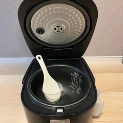 アイリスオーヤマ　IH ジャー　炊飯器　RC-IE50-B 5合 ブラック IRIS OHYAMAの画像