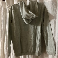 パーカー グレーの画像