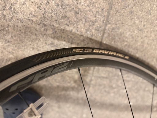 自転車　Giant TCR SL1 （S)
