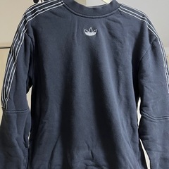  adidas originals スウェット Sの画像