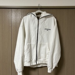 OY パーカー くま Lサイズくらいの画像